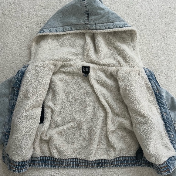 Hooded Sherpa Jean Jacket Bomber - Picture 4 of 4